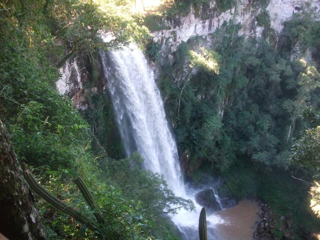 Tacuara Lodge Oberá 外观 照片